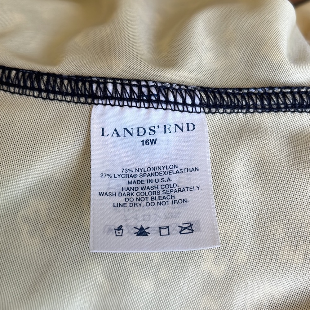 NEW!! Lands End navy print one piece swimsuit size 16W - Picture 9 of 12